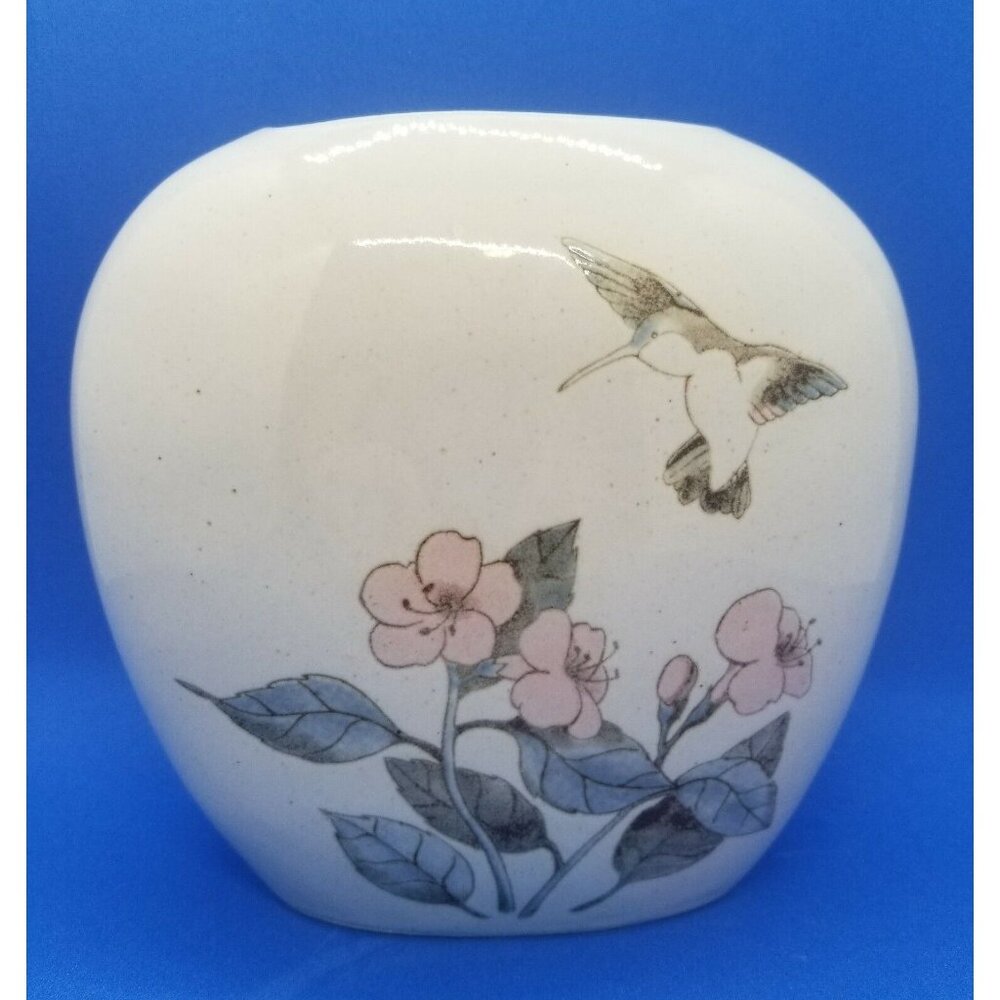 Otagiri Feeding Hummingbird and Dogwood Floral Ceramic Stoneware Pillow Vase